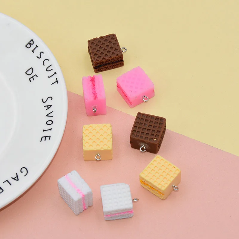 

10Pcs Kawaii Square Resin Wafer Biscuits Charms Sandwich Chocolate Pendants For DIY Decor Earrings KeyChain Jewelry Accessories