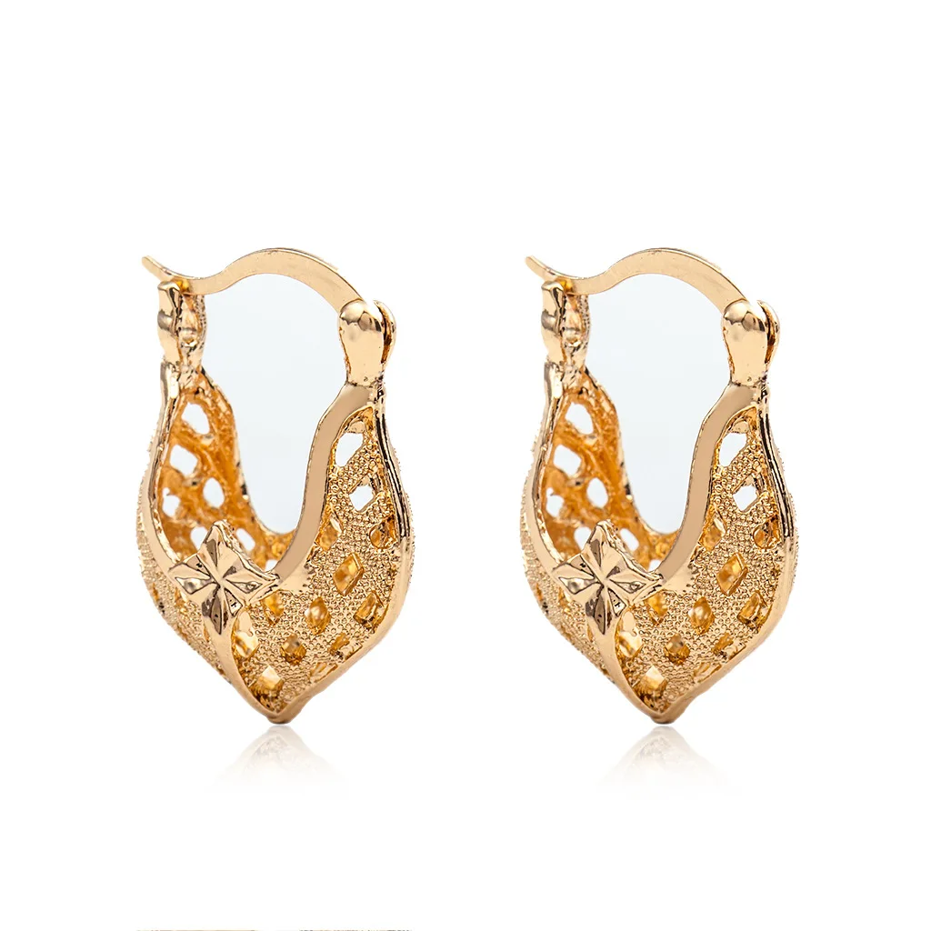 

Fashion Retro U-shaped Hollow Earrings for Women Girls Braided Temperament Earring Party Wedding Wholesale Simple Hoop Earring