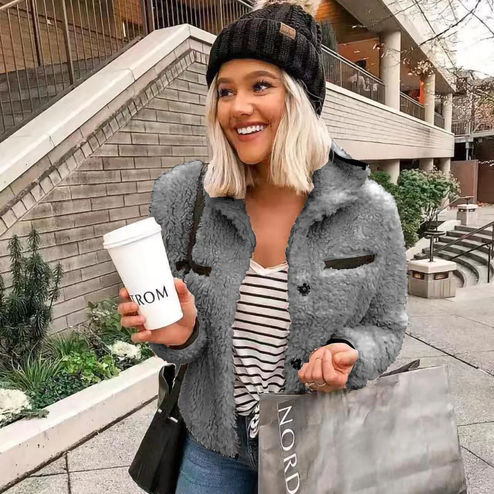 Женская зимняя кожаная куртка теплая одежда зима 2020 байкерская Новое