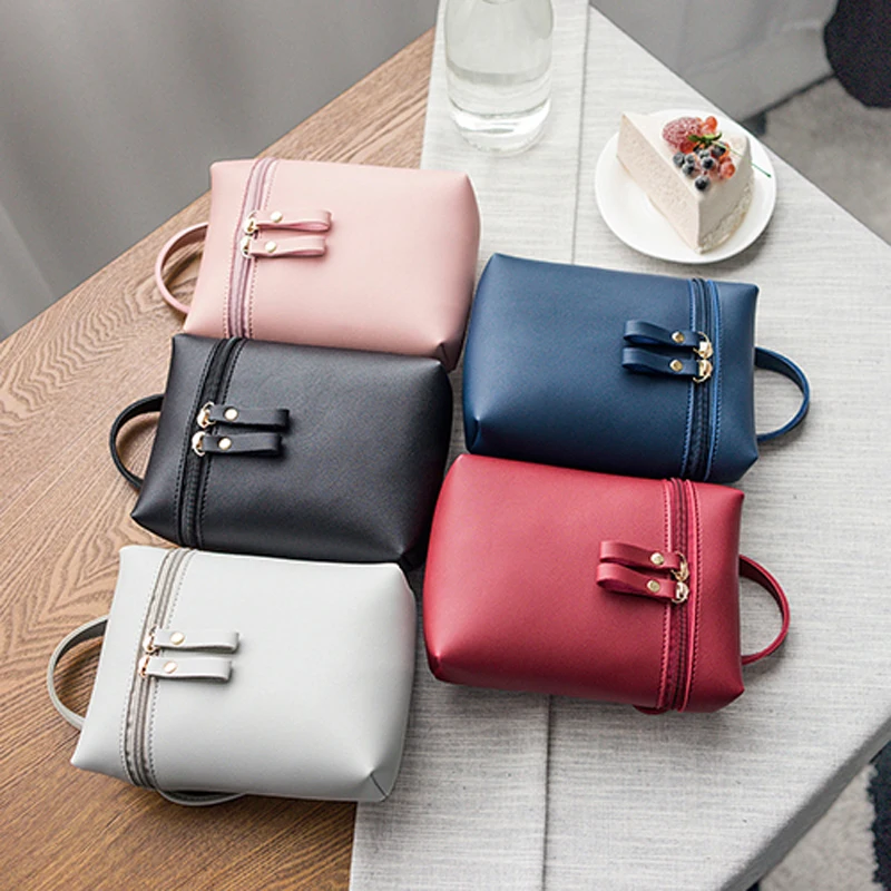 

Women Small Bucket Bag Travel Shoulder Bag Trend Female Tassel Zipper Wallet Handbag Tote Pocket Sac A Main Exquisite Clutch Bag