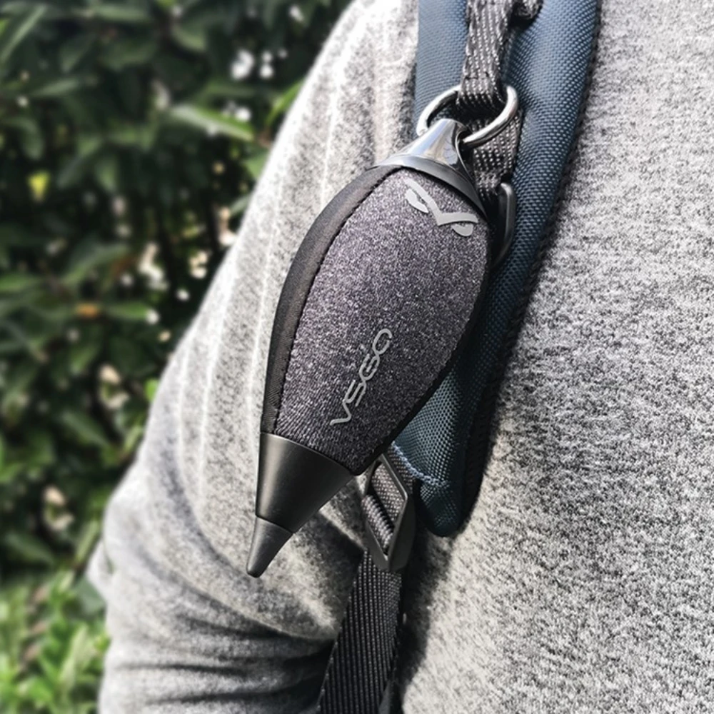 

VSGO V-B03E Falcon-S Outdoor Air Blower with Replaceable Nozzle and Built-in Dust Filter for Camera Lens Cleaning CMOS CCD