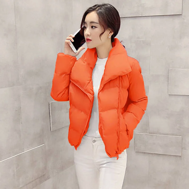 Женское однотонное пальто с воротником стойкой стильное базовое осеннее