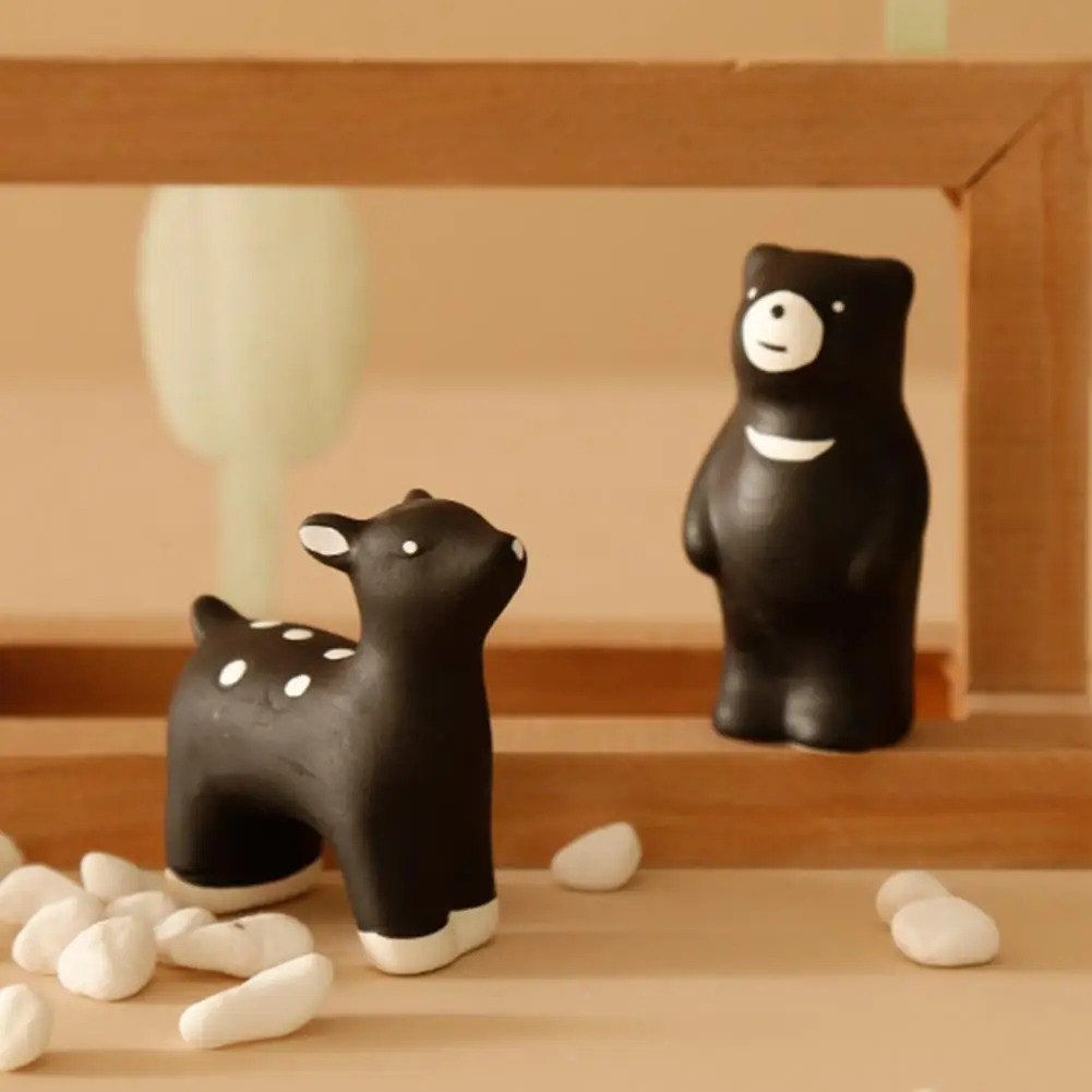 

Vivid Appearance Multiple Styles Cartoon Cute Animal Statue for Bedroom