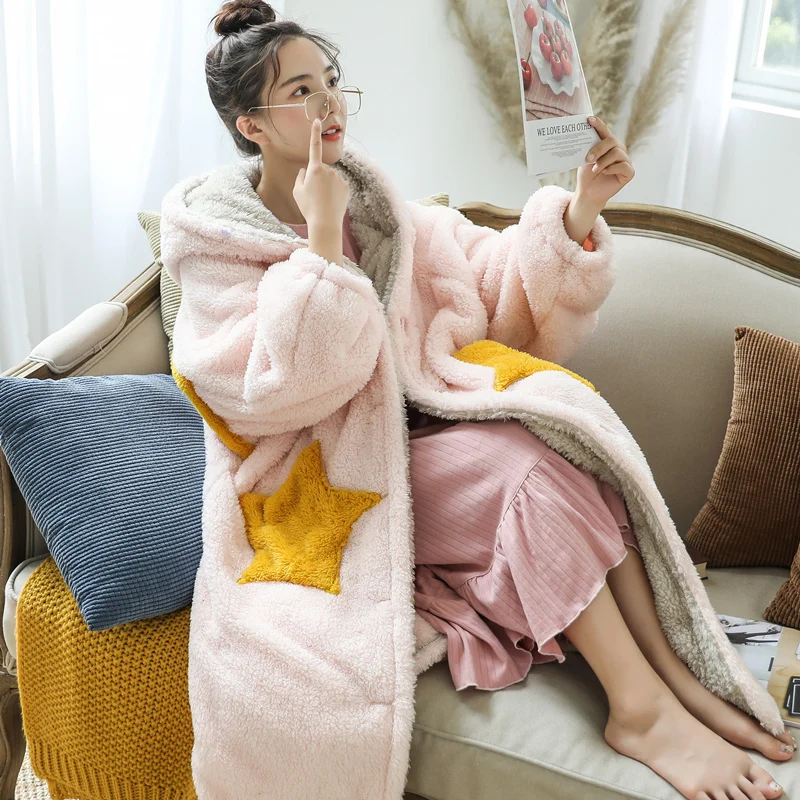 

Fashion Women's clothing 2020 new pajamas women's winter jacket coral fleece can be worn outside flannel large size home service
