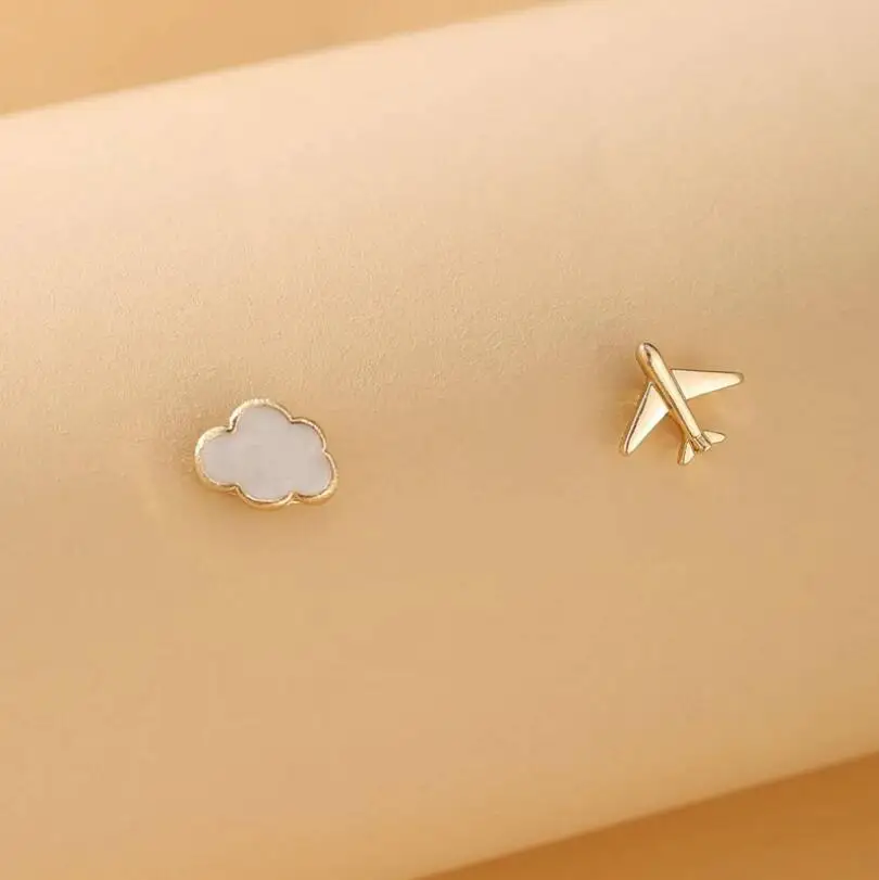 

Cloud Sweet Small Plane Korean Earings For Girl And Women Asymmetric Funny Fall Earrings European fashion Stud earring серьги