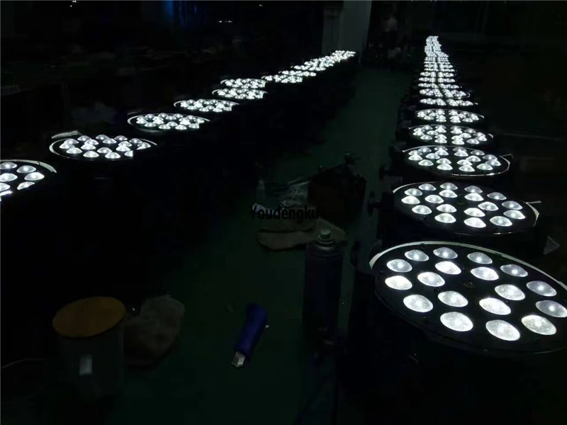 24 pcs 18*10W rgbw 4in1 dmx LED Par Light RGBW Stage par can zoom led light | Лампы и освещение