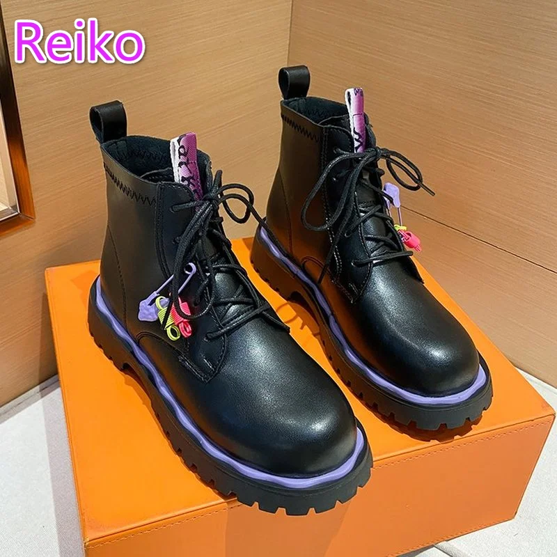 

Женские ботинки на толстой подошве ins tide в британском стиле Новинка весна-осень 2021 тонкие короткие ботинки осенние ботинки мартинсы