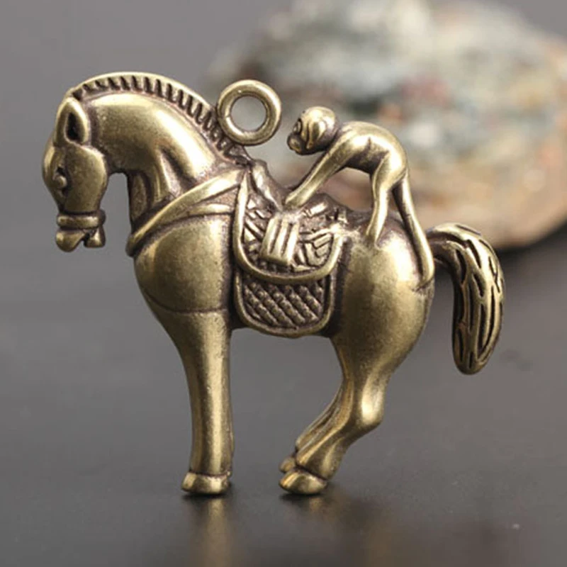 Brass Micro-carved Horse Monkey Keyring Pendant Pure Home Desktop Car Living Room Decor |