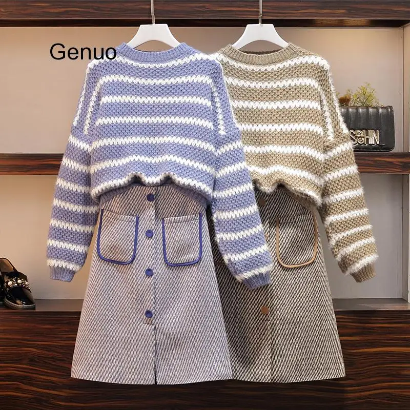 Женский комплект из двух предметов трикотажный свитер и тонкая трапециевидная