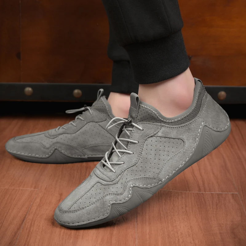 Мужские кроссовки из натуральной кожи на плоской подошве | Обувь