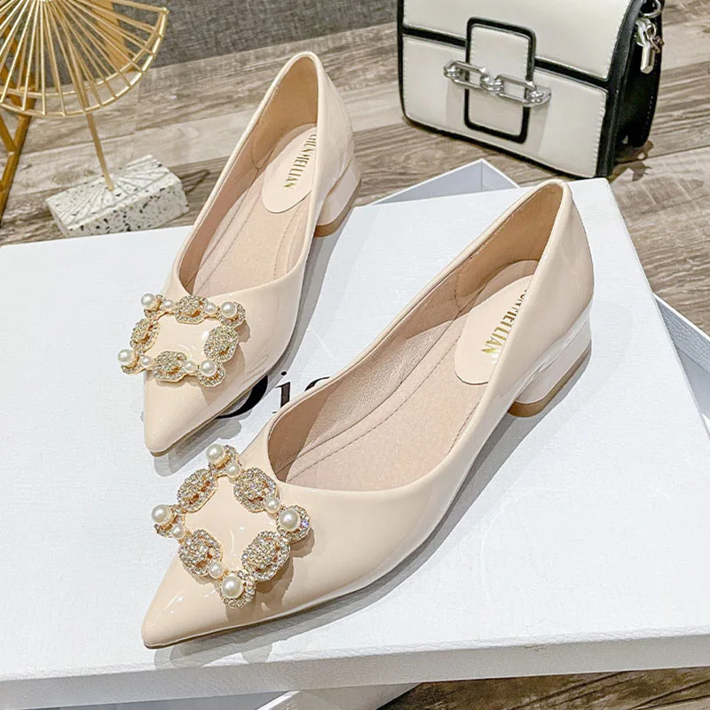 

Fashion Office Lady Shoes Women Flats Pointed toe Brand Woman Boat Shoes Elegant Ladies Single Shoes Big Size 42 Black Red A4109