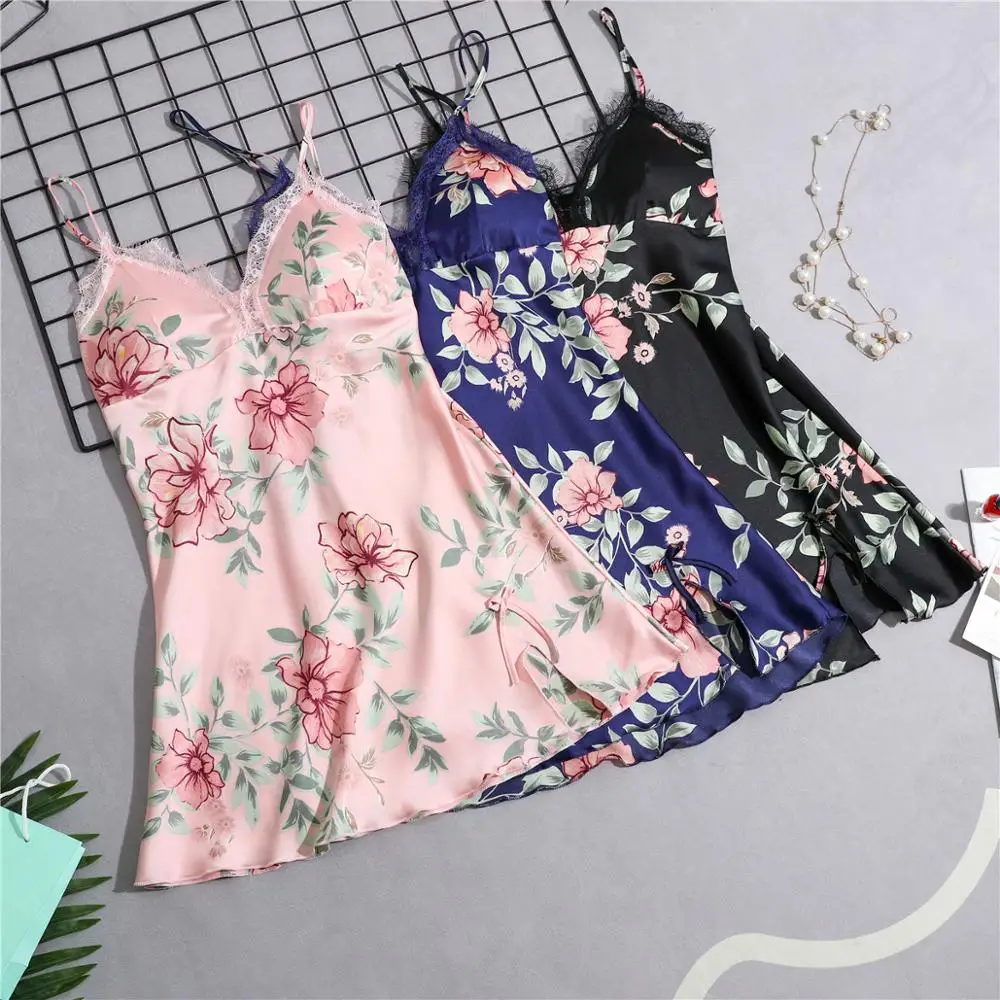 Women's Sexy Lingerie Silk Nightgown Summer Dress Lace Night Dress Sleepwear Babydoll Nightie Satin Homewear Chest Pad Nightwear