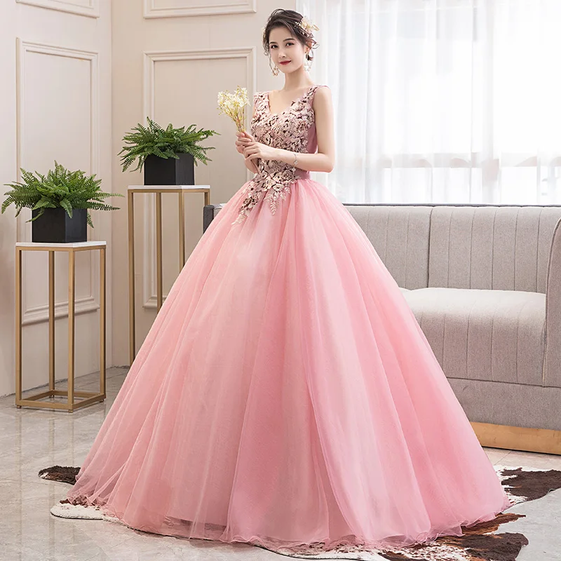 Пышные платья для девочек Классические с вышивкой и цветами танцев благородные