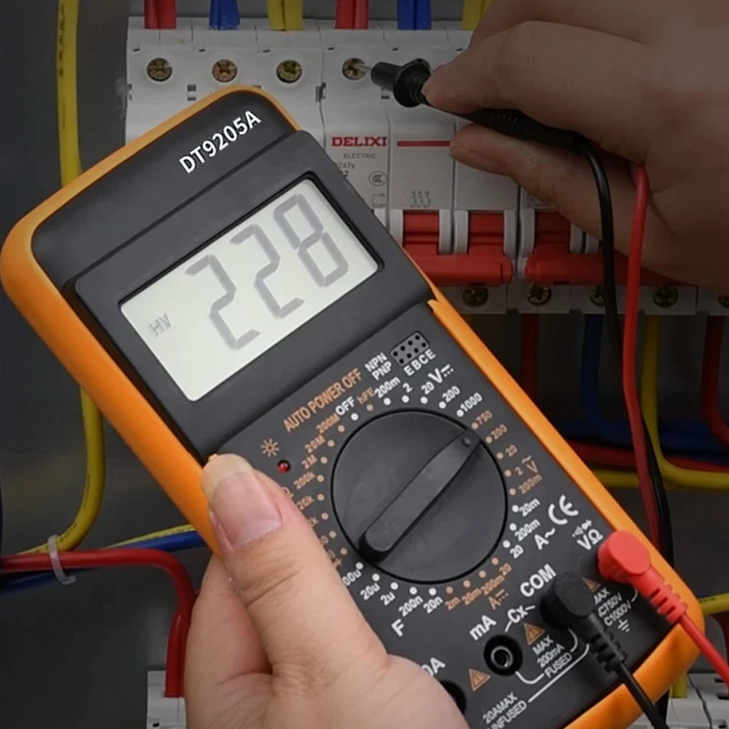 Профессиональный мультиметр Цифровой DT9205A Ручной тестер HFE емкость AC DC 1000V 20A