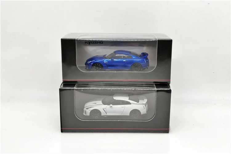 

Kyosho 1:64 NISSAN GT-R R35 50th