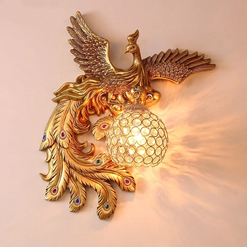 

Современная настенная лампа с золотым павлином, художественное украшение для гостиной, столовой, абажур с кристаллами в виде животных, комнатный осветительный прибор