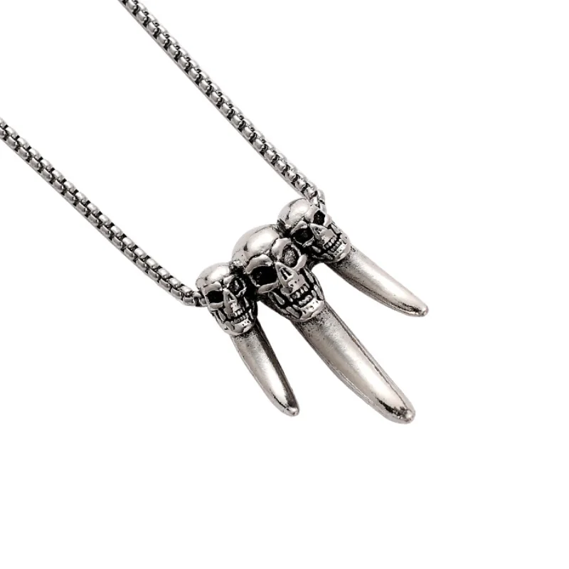 

Men's Skull Minions Pendant Trendy Street Hip-hop Personality Exaggerated Punk Necklace Student Hanging Jewelry