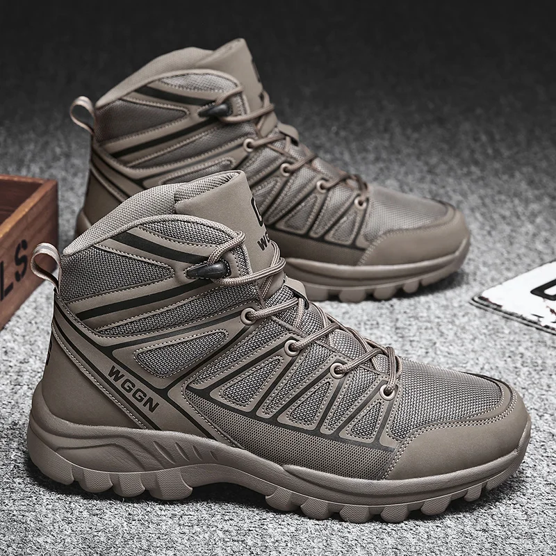 

A very classic hiking shoe, breathable, versatile, and a must-have item for outdoor use