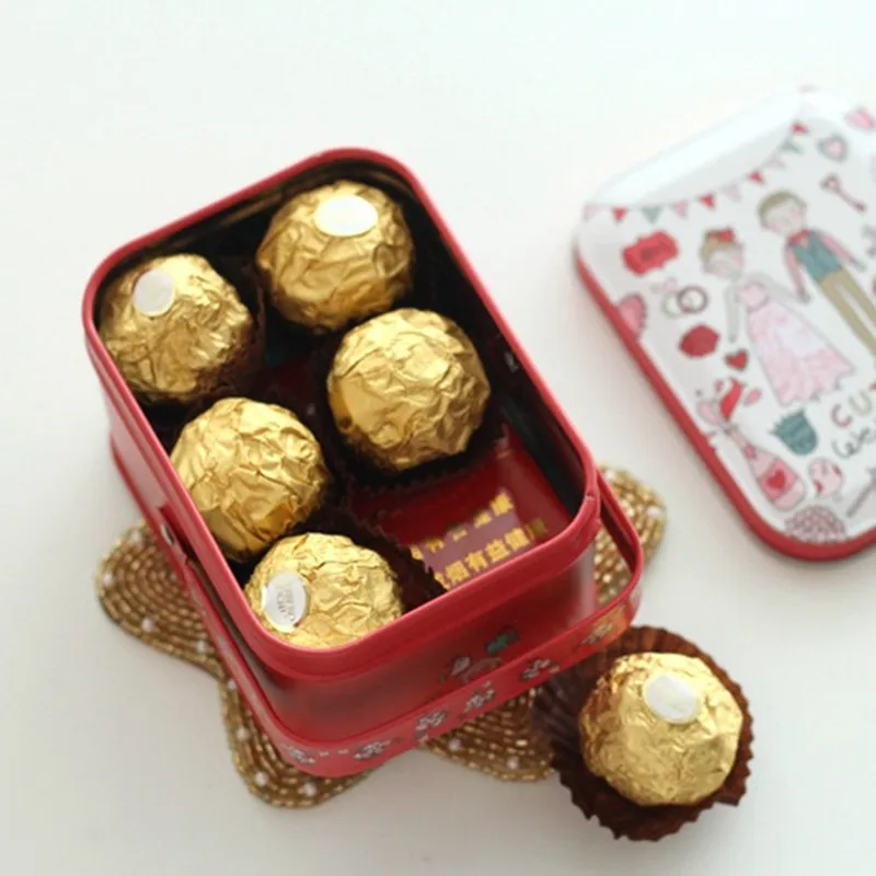 Жестяная коробка ручной работы с кроликом большая белая для конфет Подарочная