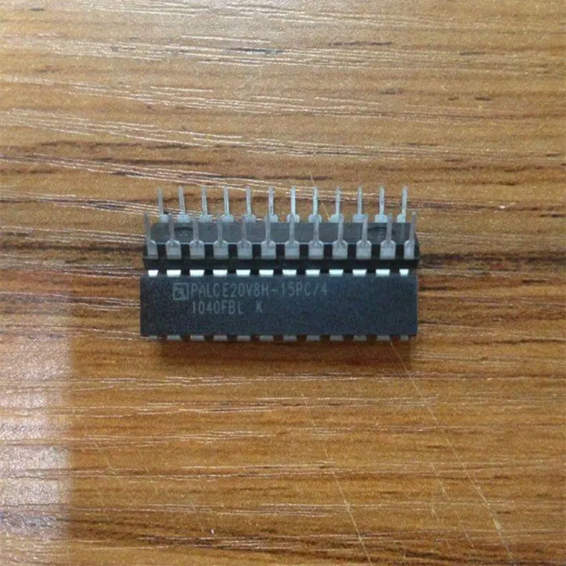 

10/шт. Φ/4 Φ Logic device PLD