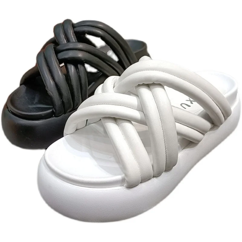 

New summer fashion sandals and slippers sandals platform platform women's shoes soft surface beach shoes fashion shoes