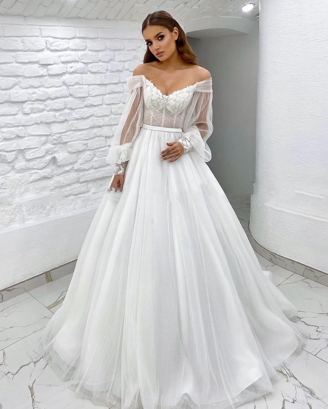 

Pukguro Simple Wedding Dress Lace Appliques Long Puff Sleeves Bride Gowns Fitted Bones Orincess A Line Country Bridal Dress