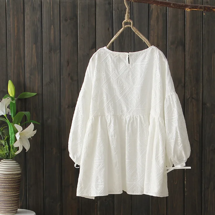 Белая блузка с рукавами-фонариками в стиле ретро | Женская одежда