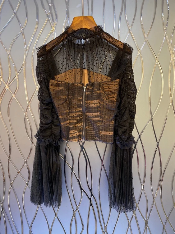 

2021 spring new women's round neck polka dot printing wrinkled twisted long sleeve perspective versatile top 305