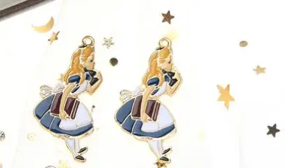 10 шт. Алиса девушка кошки ожерелье из мультфильма брелок эмалированные бусины