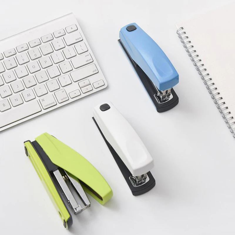 Высокое качество конфетный цвет степлер офисный трудосберегающий и ручной