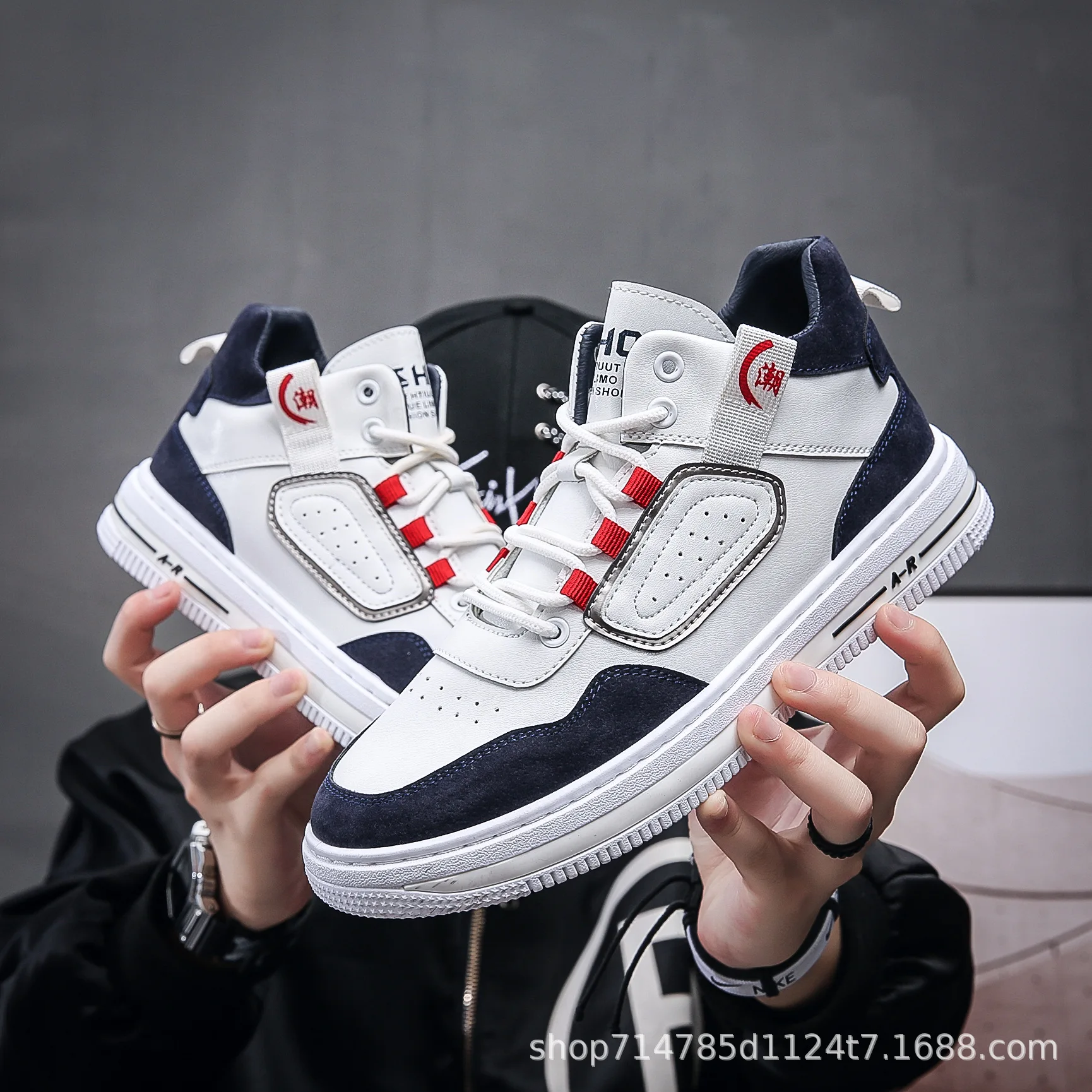 

Men's High Top Fashion Microfiber Leather Sneakers Trend Sale Comfortable Man Casual Shoes Outdoor Non-slip Breathable Men Shoes