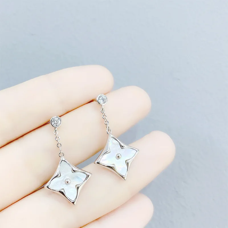 

Delicate 14K Gold Plated Shell Flower Stud Earrings For Women Luxury Zircon CZ Earrings Gift