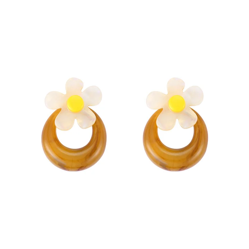 

Autumn and winter flower earrings 2021 new trendy fresh all-match earrings female temperament acrylic earrings