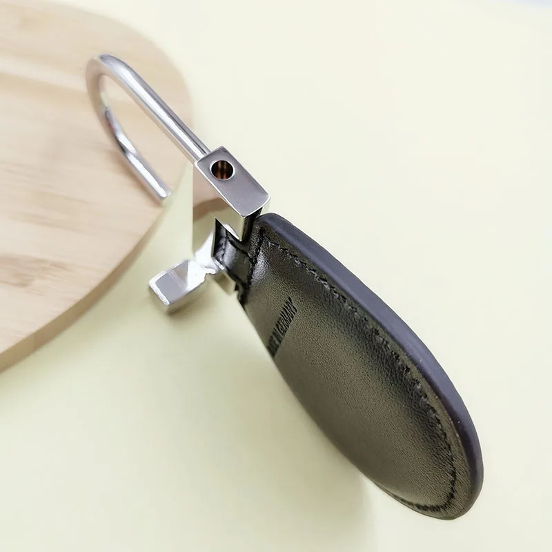 

Leather Key chain Jewelry Stainless Steel Metal Keychain for Men Women