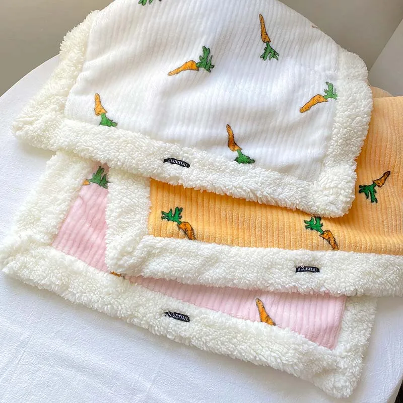 

Teddy Bichon Schnauzer Dog Fall Winter Carrot Print Flannel Warm Blanket Thicken Warm Cat Cover Quilt Small and Medium-sized Dog