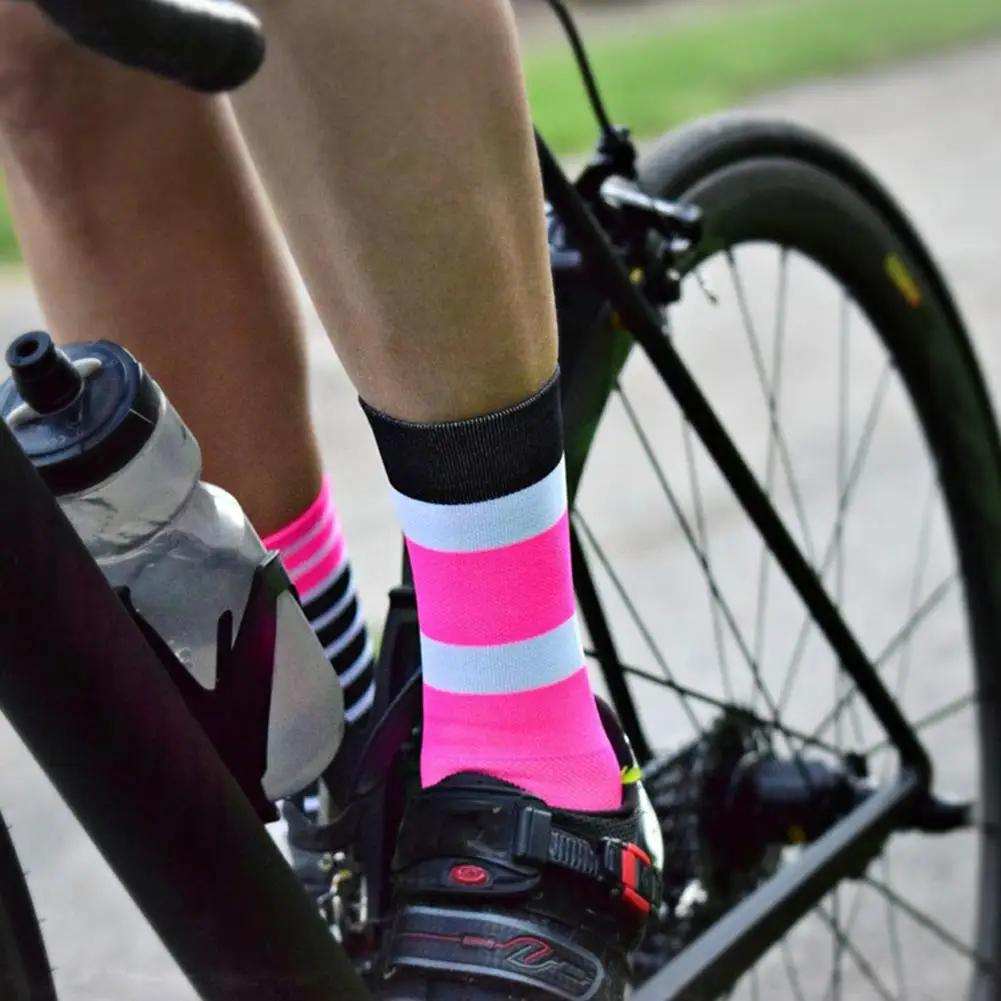 

Wear-resistant Sports Socks Anti-slip Cycling Soccer Printing Women Men Bicycle Calf Length Socks Bicycles Basketball