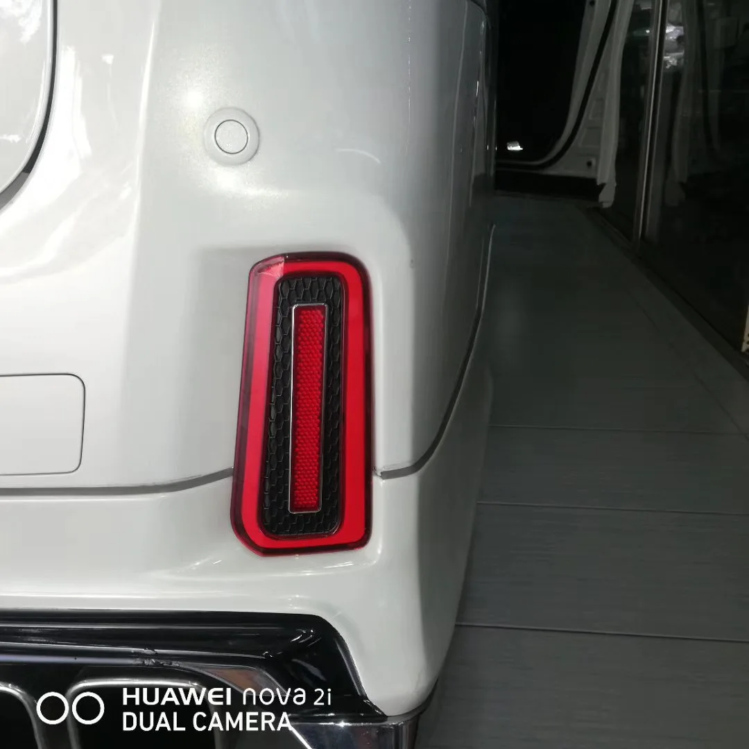

2X LED Rear Bumper Reflector Tail Brake Light for Toyota Alphard Vellfire 30 Series 2015-2018