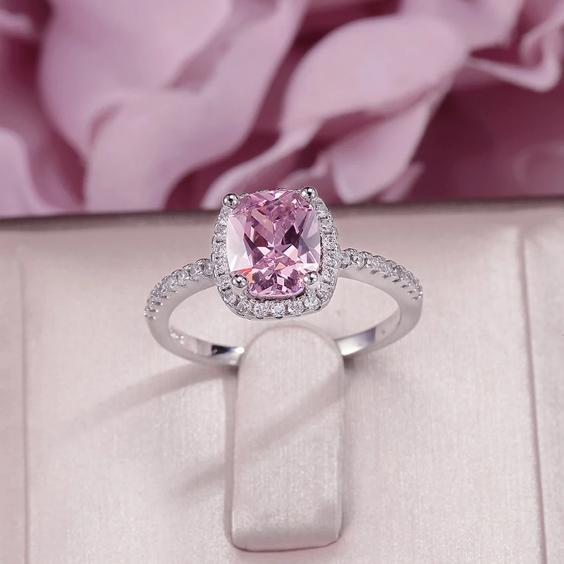 

Женское кольцо из серебра 925 пробы, с розовым фианитом