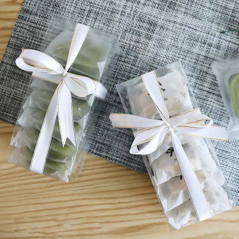 

Clear Transparent Cookie Boxes Chocolate Candy Packing Boxes Birthday Wedding Favor Holder