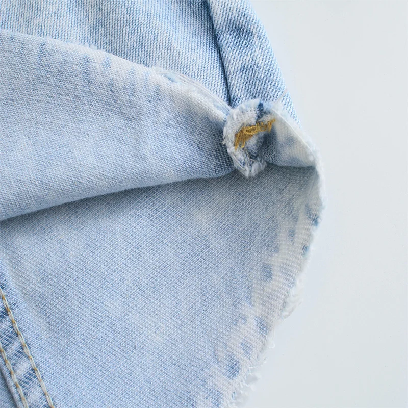 

Za 2021 Crop Denim Jackets Women Fashion Lapel Long Sleeve Patch Pockets Jacket Summer Unfinished Hem Metal Button Woman Jackets