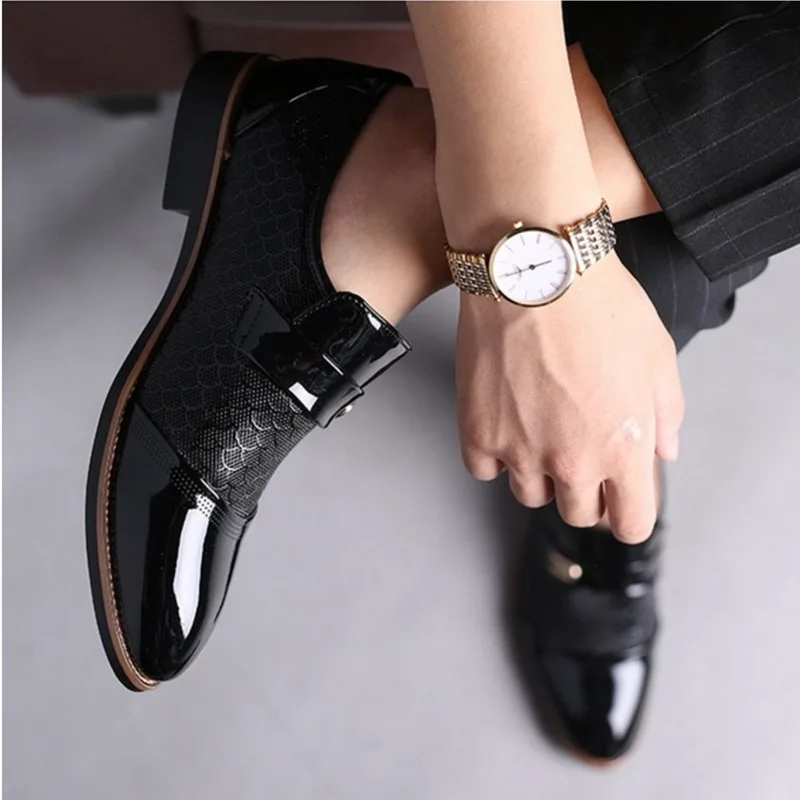 

Brand Men Luxury Business Dress Loafers Pointy Shoes PU Leather Fashion Breathable Formal Wedding Shoes Plus Size 38-48 107089
