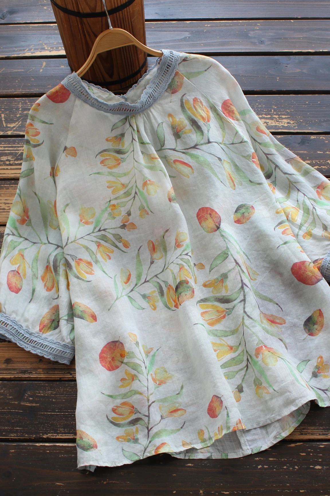 

new summer Women Ramie Top Half Sleeve O neck floral loose shirt top female