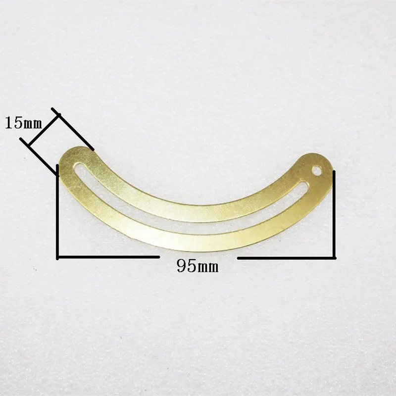 

Wholesale Yellow Color Metal Cabinet Door Luggage Hinge,Furniture Decoration,Antique Vintage Old Style,69mm/95mm,300Pcs