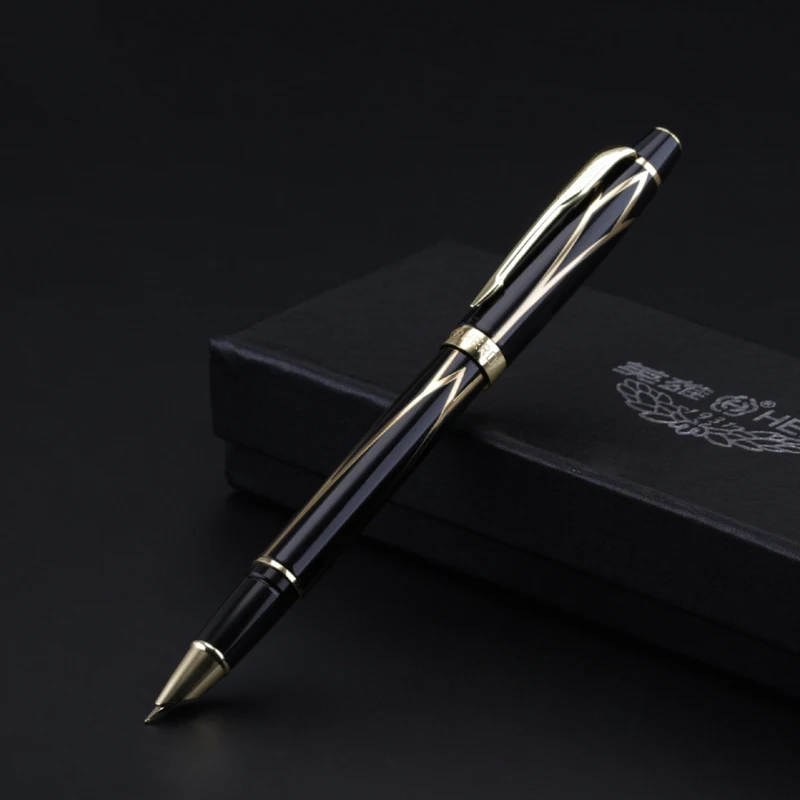 Перьевая ручка с золотой отделкой и наконечником капюшоном 0 5 мм иридиевые