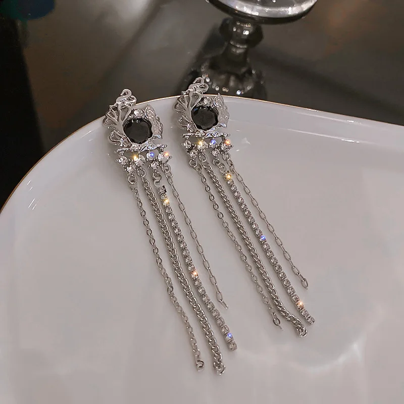 

New European and American Vintage Crystal Tassel Earrings for Women Korean Fashion Jewelry Unusual Earrings Accessories for Girl