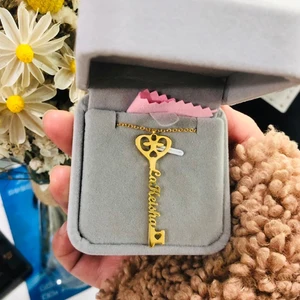 Цепочка из нержавеющей стали для мужчин и женщин, персонализированное ожерелье с именным ключом, колье в форме сердца, свадебный подарок