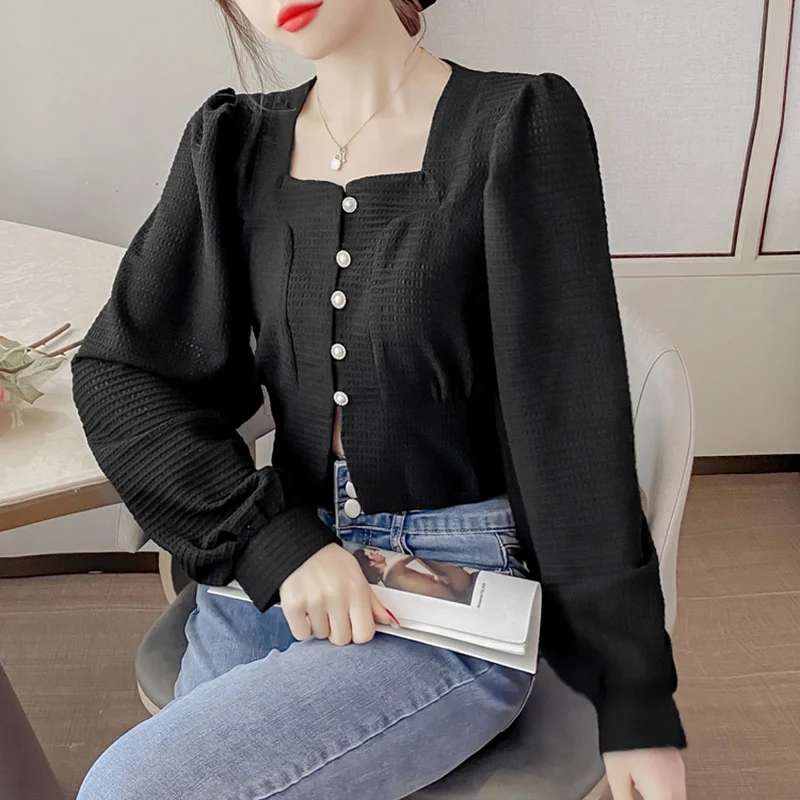 Женская рубашка с квадратным вырезом коротким рукавом и разрезом осень 2021 |