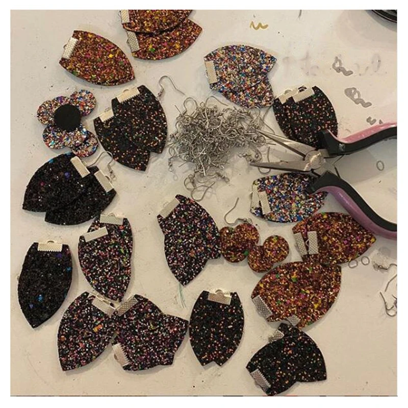 Кожаные Серьги с блестками в полоску|Серьги-подвески| |