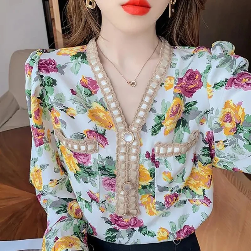 

Printing V-neck full long floral French tops Women Korean elegant slim big size spring thin tee Ladies 2021 new sweet tops