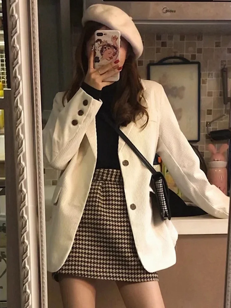 

Autumn and Winter Korean Style Style Casual Skirt Suit Female Socialite Temperament Anti-aging Fashion Hepburn Fried Rac